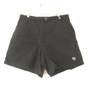 Mountain Hardwear Nylon shorts size L